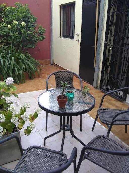 Apartment Casa Centrica Con Cochera Y Patio